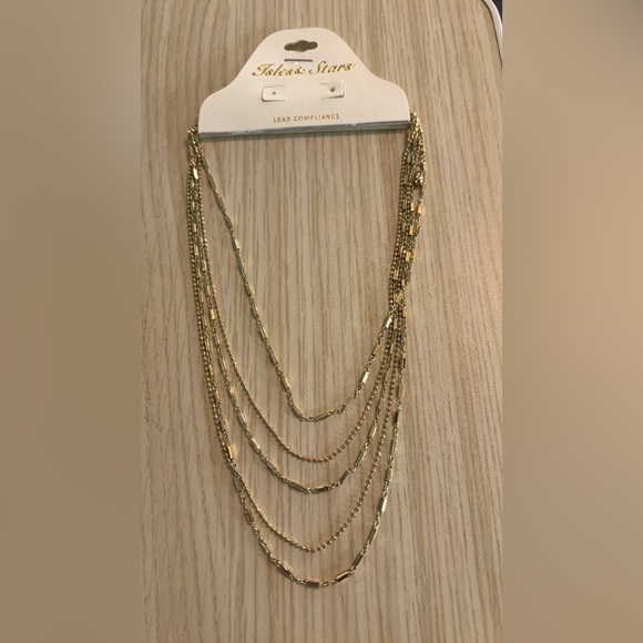 NWT Gold Layered 5 Chain Necklace - Picture 4 of 5